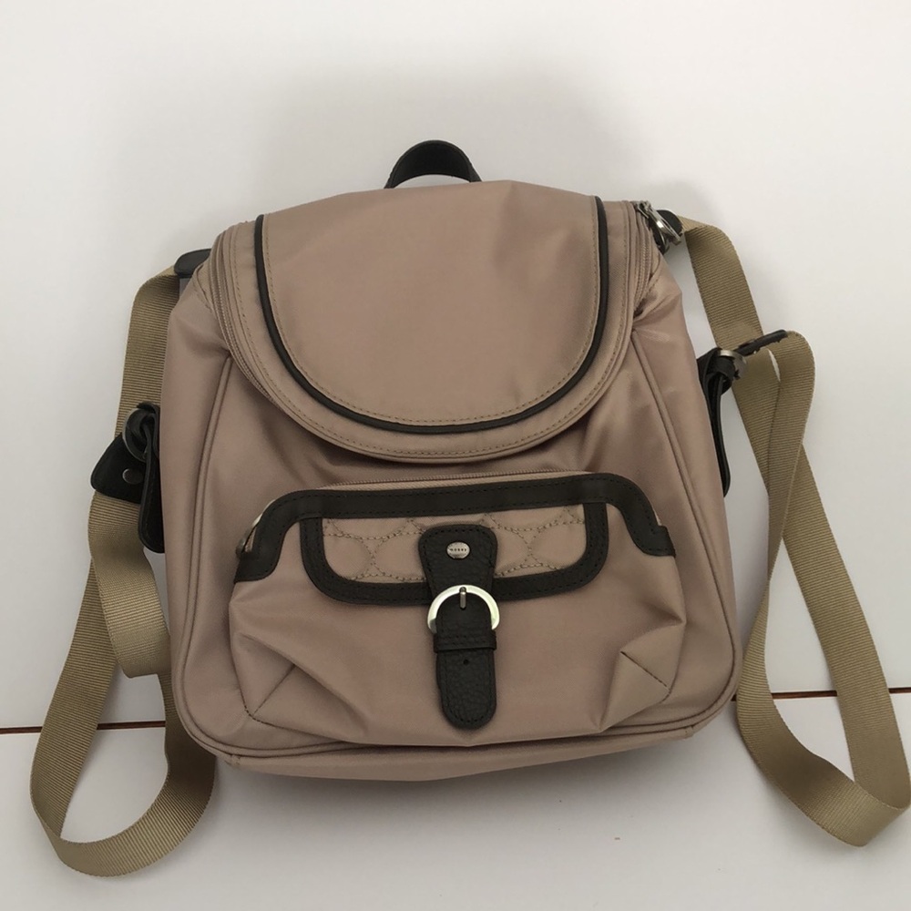 Mosey purse/backpack Tan